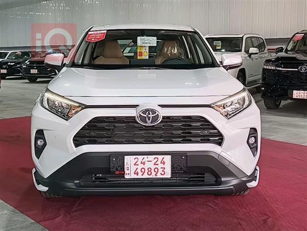 Toyota for sale in Iraq